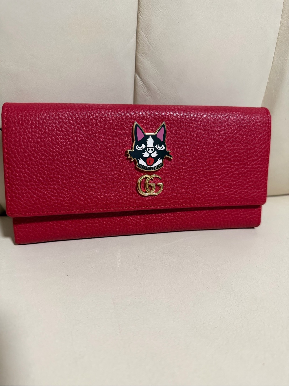 Gucci Red Leather Continental Wallet with Cat Patch and Gold Double G